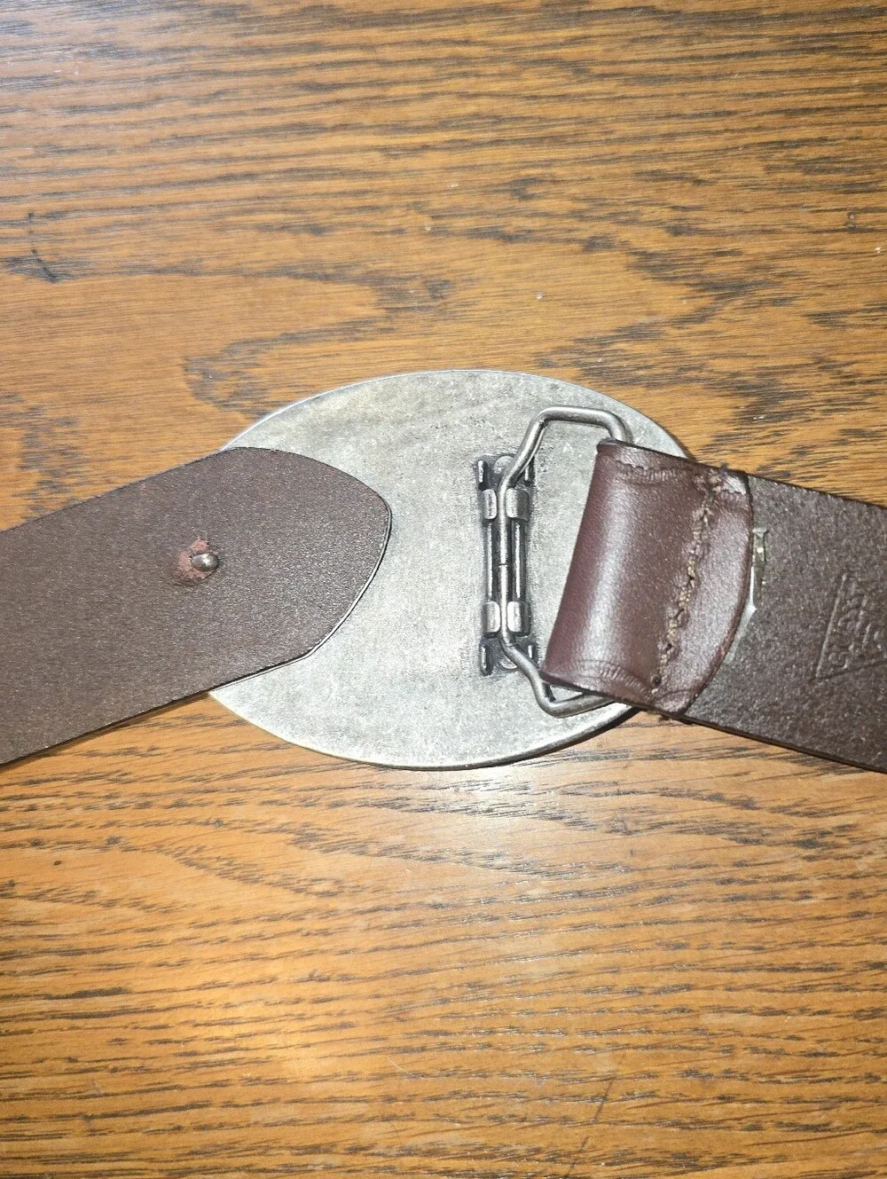 Vintage GUESS Genuine Leather Brown Belt Mother of Pearl Western Buckle Size Lg.